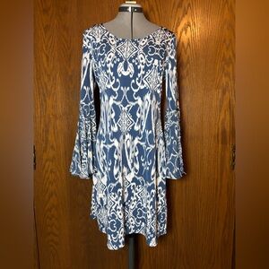 MSK Elegant Long Sleeve Blue and White Dress - medium